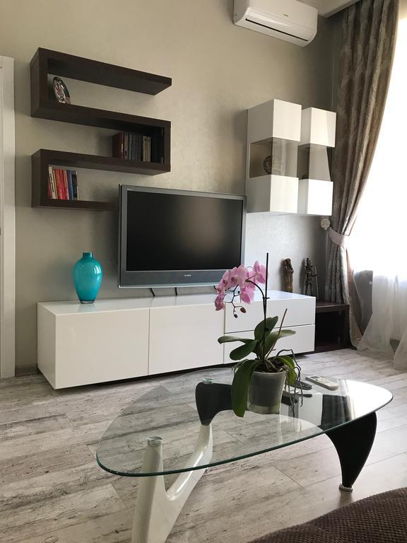 Apartments On Bunina 28 Odessa Extérieur photo